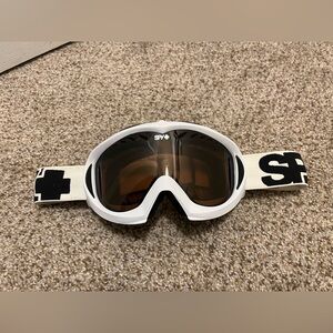 SPY White Ski Goggles with Brown/Tinted Lenses